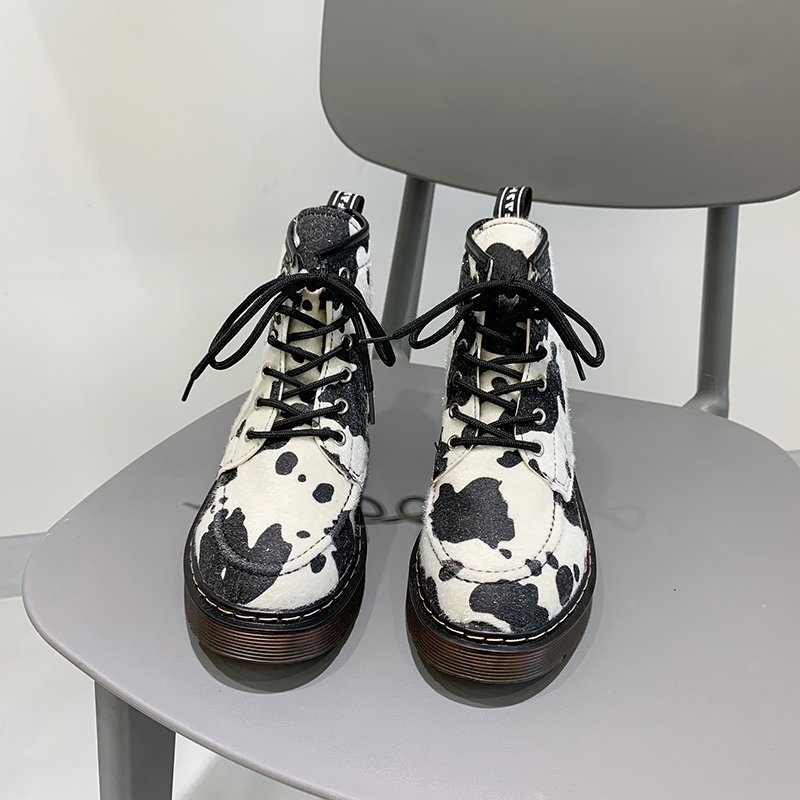 2020 New Women Milk Cow Print Round Toes Ankle boots Women Flats Lace up Shoes Woman - The Cow Print