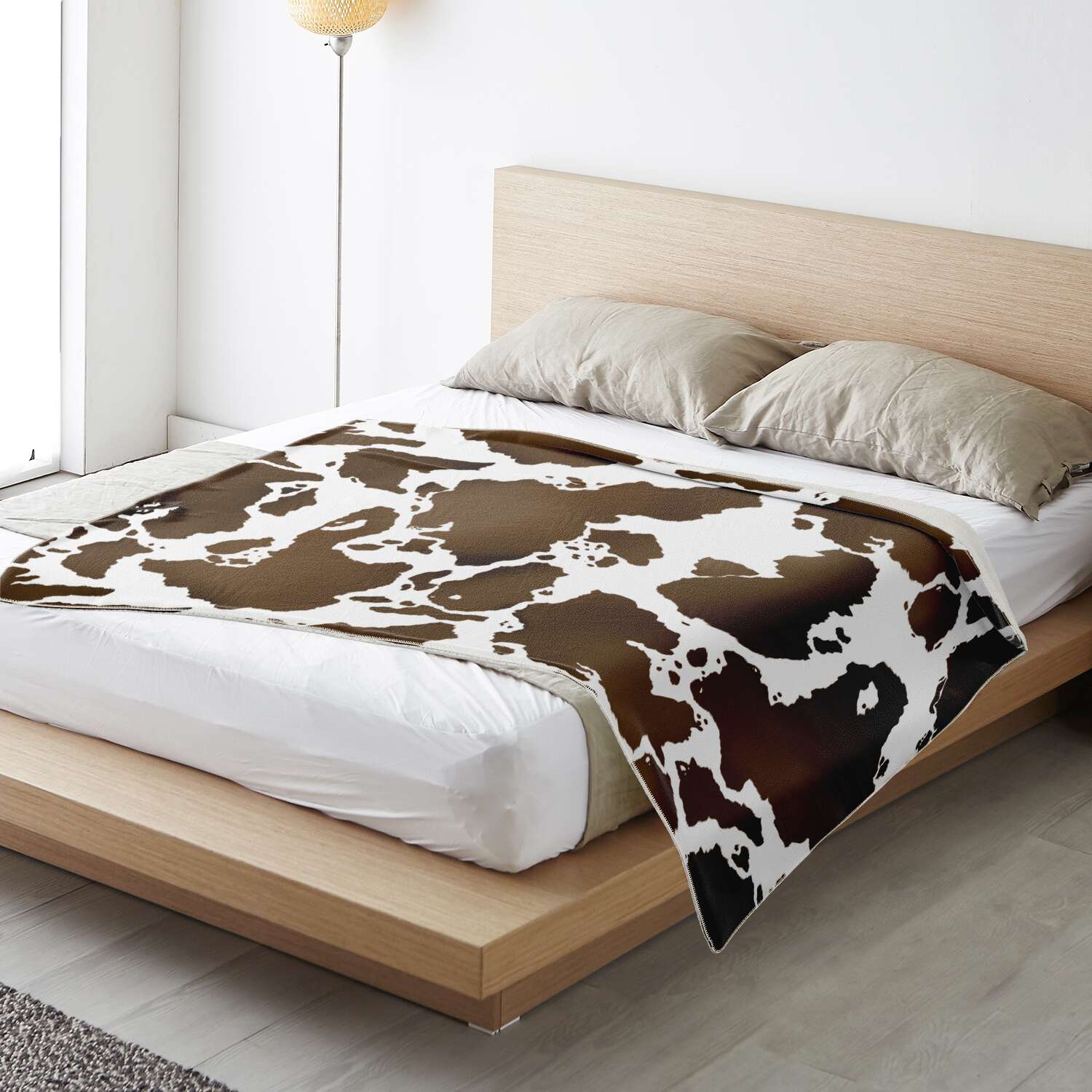 941ad918cc2fd8b6e15873618eedfad7 blanket horizontal lifestyle bedlarge - The Cow Print