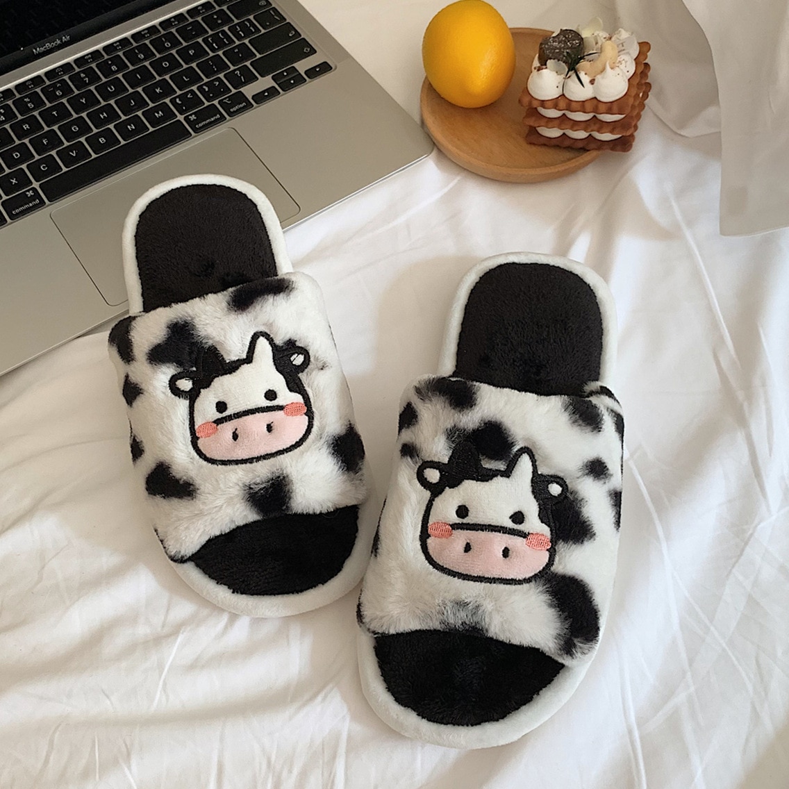 Kawaii Woman Slippers White Open toe Cute Milk Cow Fluffy Slippers Winter Warm Fuzzy Indoor House - The Cow Print